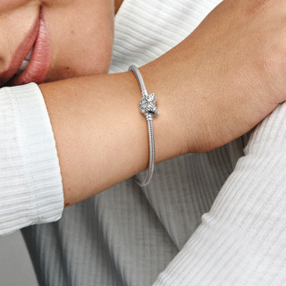 Vòng Tay Pandora Bạc Chính Hãng Khóa Bướm Đính Đá - Pandora Moments Butterfly Clasp Snake Chain Bracelet