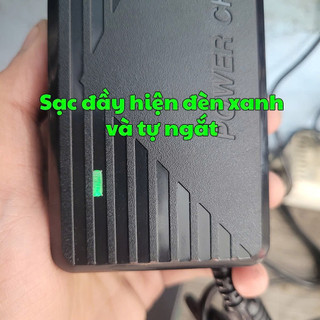 Sạc Nhanh 21v 3A sạc  nhanh Có Quạt Tản Nhiệt Loại  [5S - 18V] Makita  Các Loại  5 cell Đến 20 cell