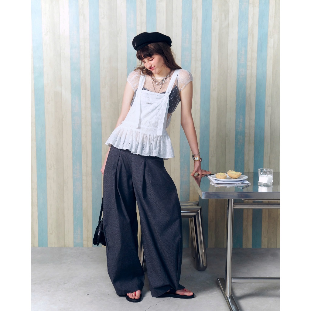 Poppy Top - Remmus | Áo yếm chất liệu cotton thêu Remmus cho nữ