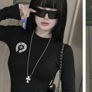 Áo Thun Zip Nữ Dáng Ôm Body In Hình New Cá Tính