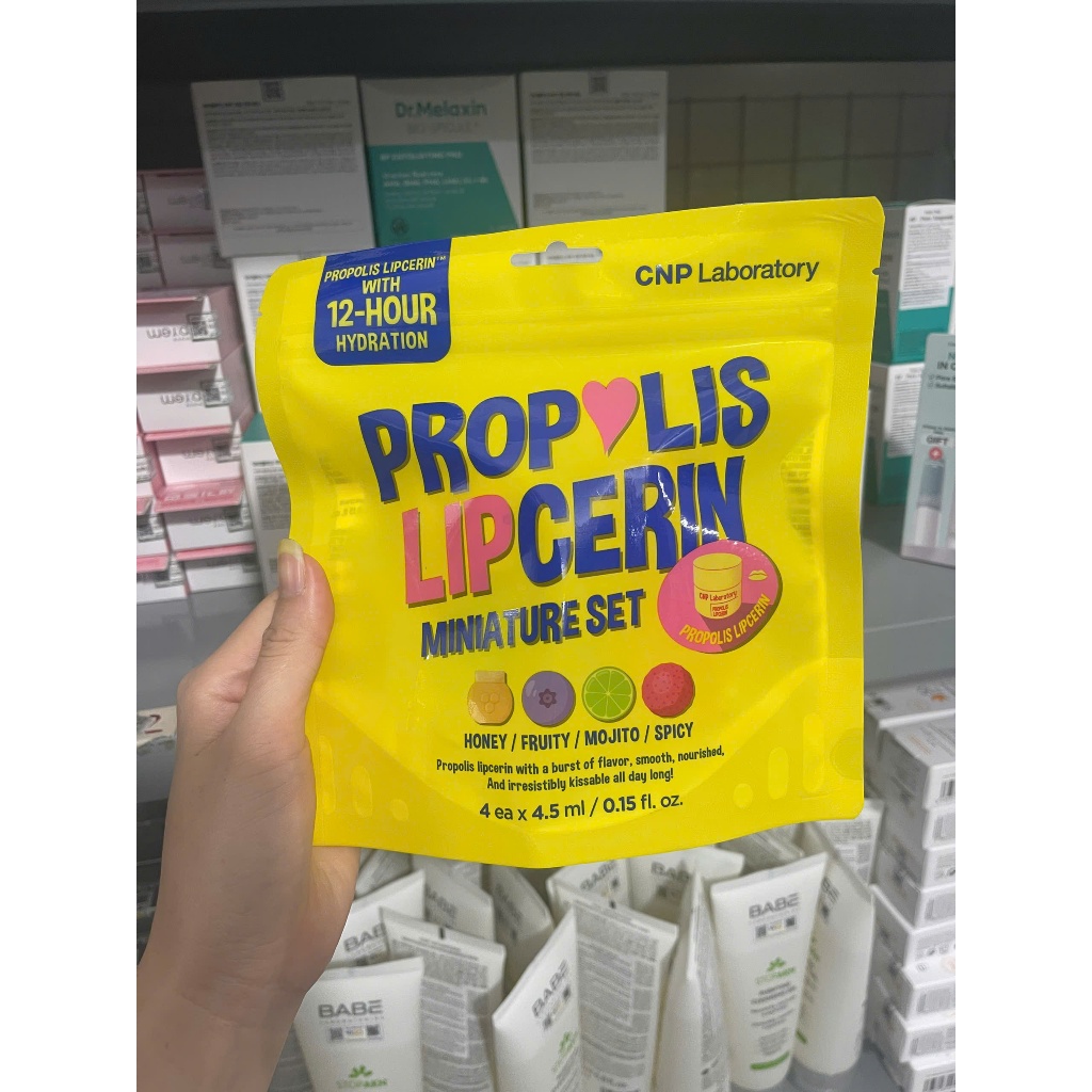 [HÀNG CTY] Lọ son dưỡng môi keo ong CNP Laboratory Propolis Lipcerin 4,5ml/15ml