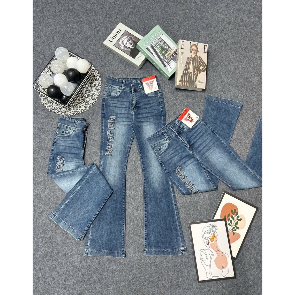 Quần Jeans Nữ, Quần Bò Nữ Ống Loe Dài Lưng Cao Thêu Đắp Chữ Đính Đá Vải Jeans Mềm Mịn Co Giãn 4 Chiều
