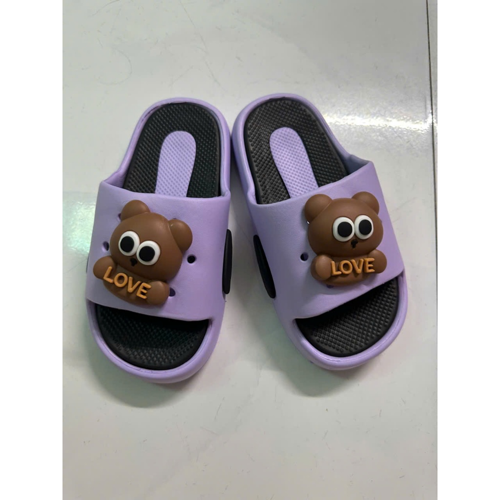 Dép bánh mì thời trang cho bé gái hình gấu LOVE capybara siêu dễ thương nhẹ, êm chân