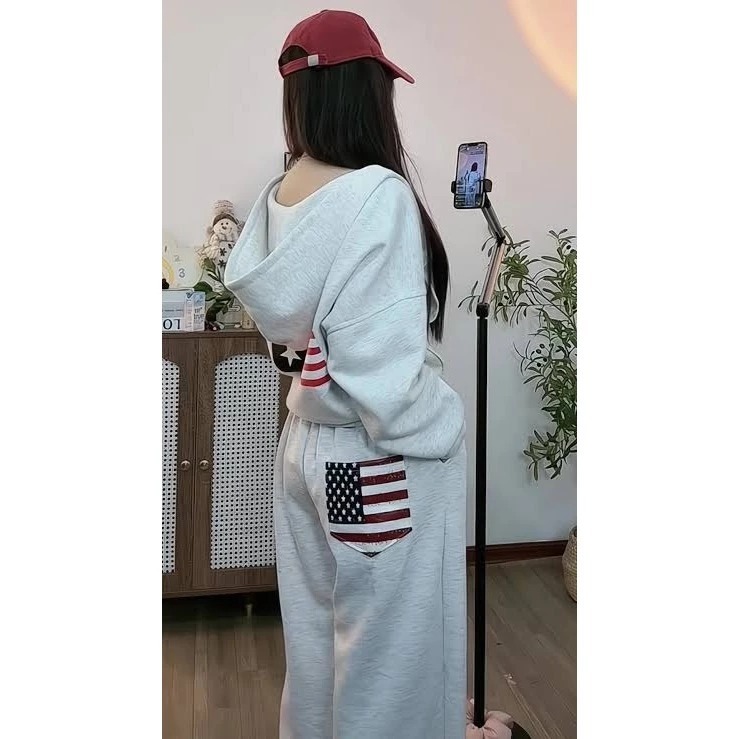 Sét Bộ Nỉ Nữ Basic Hotrend In Lá Cỡ Mỹ Dáng Rộng Tay Bồng Mix Quần Dài Jogger Ống Siêu Đẹp