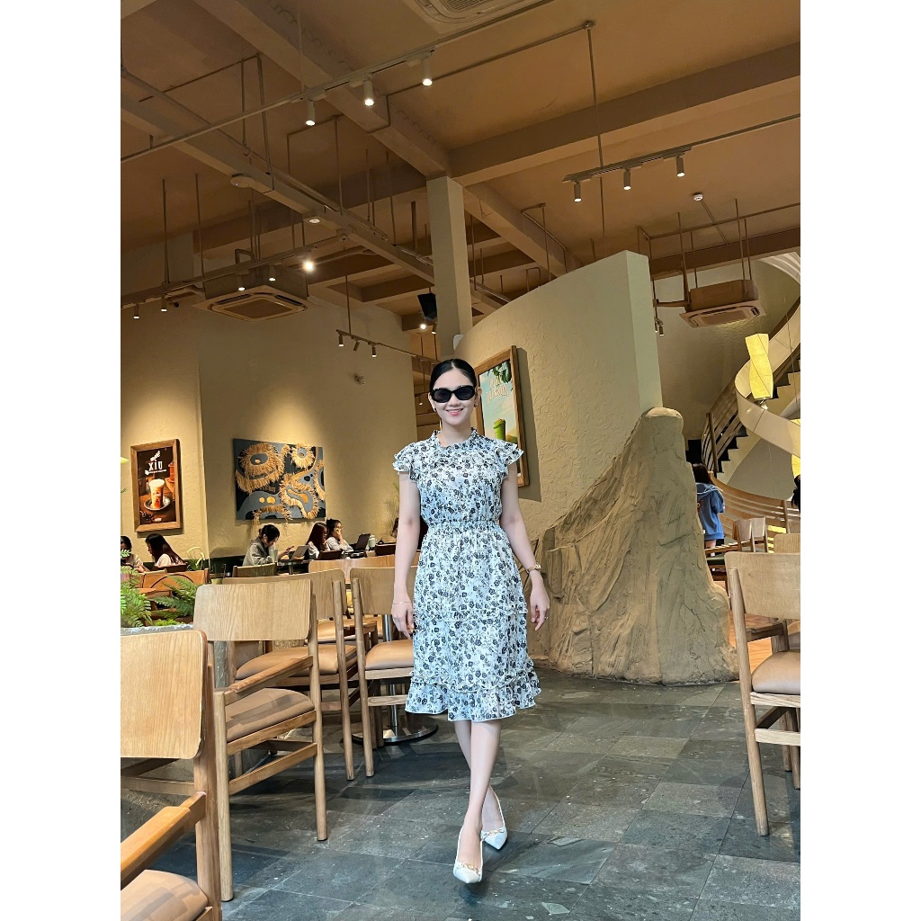 LUMI - Đầm công sở hoạ tiết hoa cổ tròn dáng xoè vải mango lạnh không nhăn, mặc đi làm dạo phố