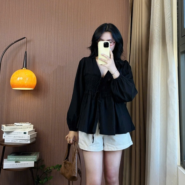 Áo Babydoll Joolate Cổ V Tay Dài Thắt Nơ Trước Nhún Eo Bèo Nhẹ Hàn Quốc Mặc Thu Đông Điệu Đà  02_P5K5