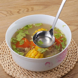 Muôi inox múc canh cán ngắn miệng tròn có lỗ treo họa tiết bông sen bền đẹp dễ sử dụng 0038
