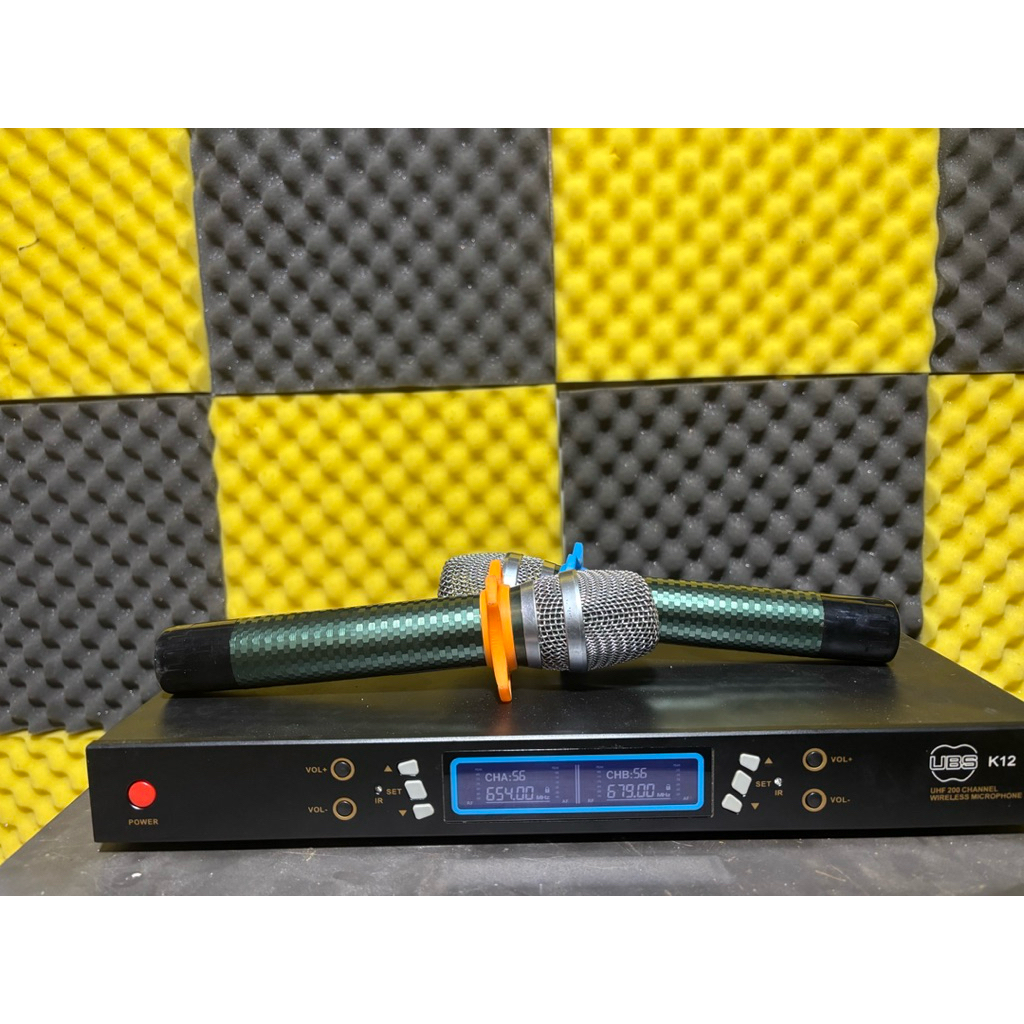 Mic không dây sự kiện bãi xịn sóng xa 80-100m
