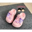 Sục Cross, dép sục cho bé gái êm nhẹ thời trang gắn sticker Kuromi,labubu mẫu mới 2025