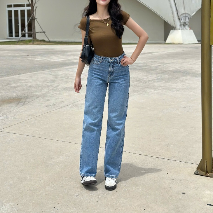 Quần Jeans Nữ REDE L-02G Ống Suông Rộng, Jean Mềm Không Co Giãn, Đứng Form, Màu Xanh Nhạt Wash