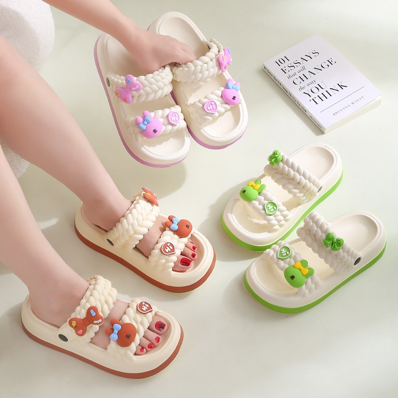 [Tăng 1 size] Dép Sandal nữ bánh mì kèm Sticker Thỏ, quai hậu đế cao ...