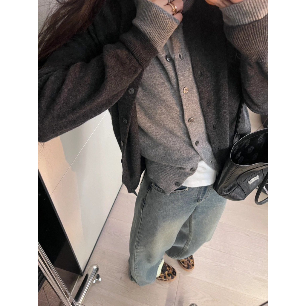 [539] Khoác cardigan len xám hai lớp cho nữ basic đơn giản dễ phối form dáng rộng thoải mái (may liền, ko kèm áo trắng) | BigBuy360 - bigbuy360.vn