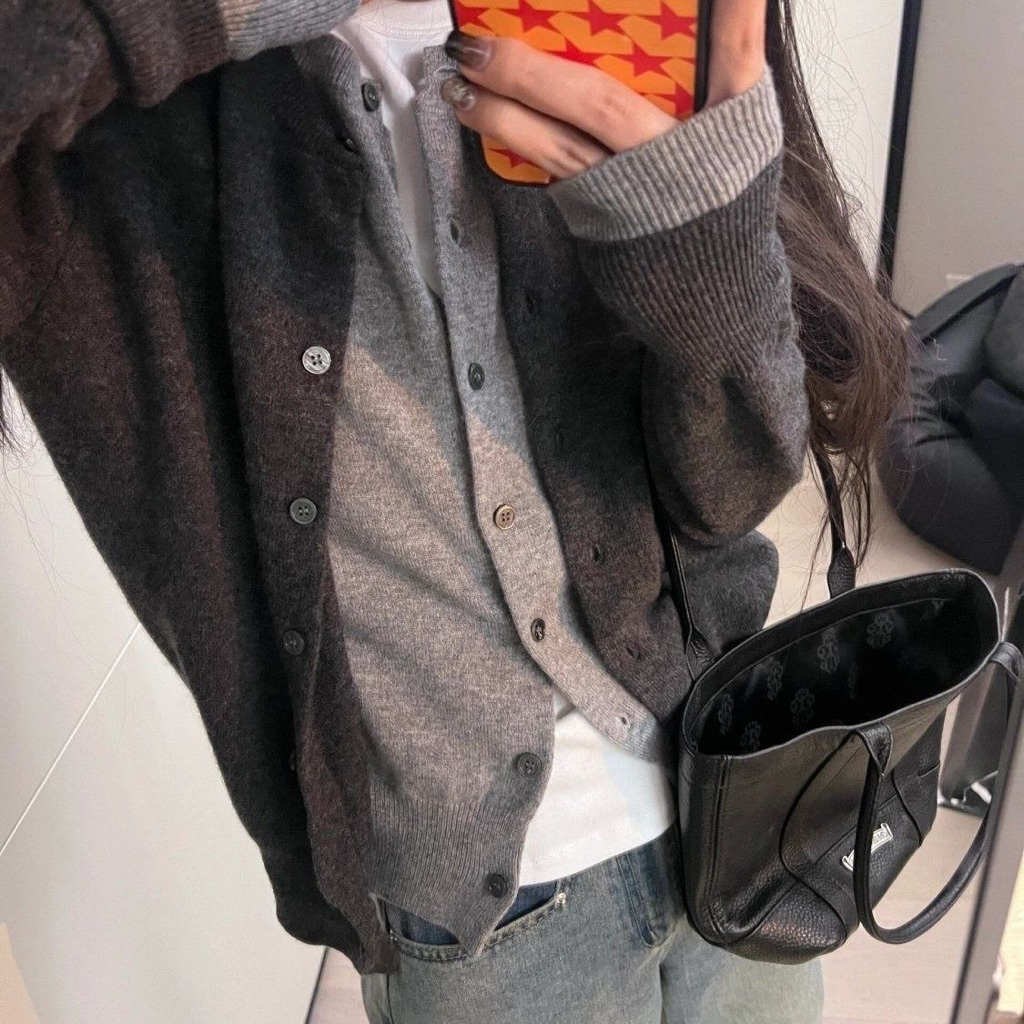 [539] Khoác cardigan len xám hai lớp cho nữ basic đơn giản dễ phối form dáng rộng thoải mái (may liền, ko kèm áo trắng) | BigBuy360 - bigbuy360.vn