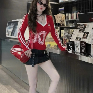 Áo Thun Phối Viền Sọc Cổ Tim Chữ SỐ Ôm