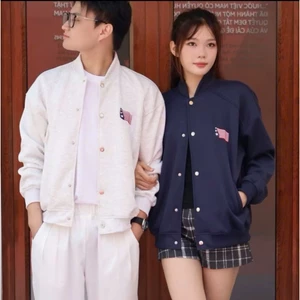 Áo Bomber Thêu Logo Lá Cờ Chất Nỉ Cao Cấp Không Bai Xù, Áo Khoác Bomber Nam Nữ Thêu Lá Cờ Đủ Màu Siêu Hotrend