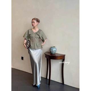 𝗟𝗮𝘂𝗿𝗮 - |LY LINEN| - Áo linen cổ V basic