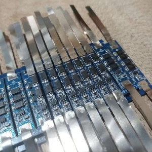 Mạch sạc và bảo vệ pin 1S 3.2V 3A, 4.5A, 6A dùng cho pin Sắt LFP hàn sẵn kẽm