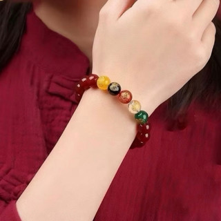 Vòng tay chu sa ngũ lộ thần mang phong thủy thu hút tài vận và bảo mệnh cho gia chủ