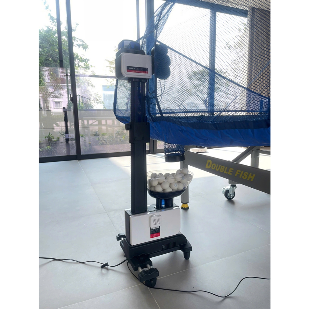 Máy bắn bóng bàn Y&T Xiaoru Niu No 1 bảo hành 1 năm