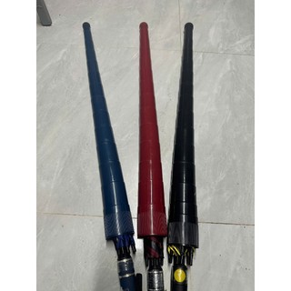 Ô che mưa có vỏ nhựa bọc ngoài chống rơi nước ra sàn, thiết kế 8 nan to chống gỉ ( màu ngẫu nhiên )