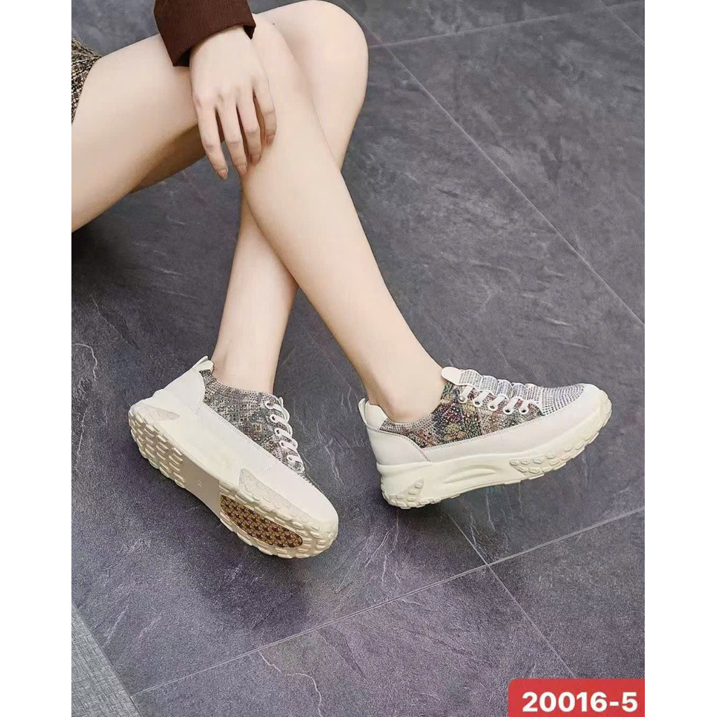 👟👠👜🕶️🎒…Giày thể thao