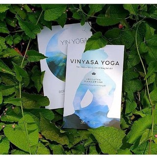 Sách Vinyasa yoga - Hợp nhất cơ thể và tâm trí bằng hơi thở