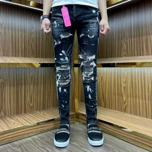 quần Jeans nam đen bạc vảy sơn đá bốn cúc có tang hồng