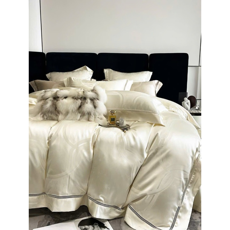 Bộ chăn ga gối gấm tencel MemMinbedding Luxury bóng mịn mang vẻ đẹp sang trọng và tinh tế