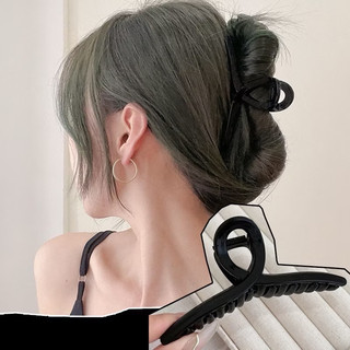 kẹp tóc đen trơn bóng,mờ size 13cm nhẹ nhàng nữ tính