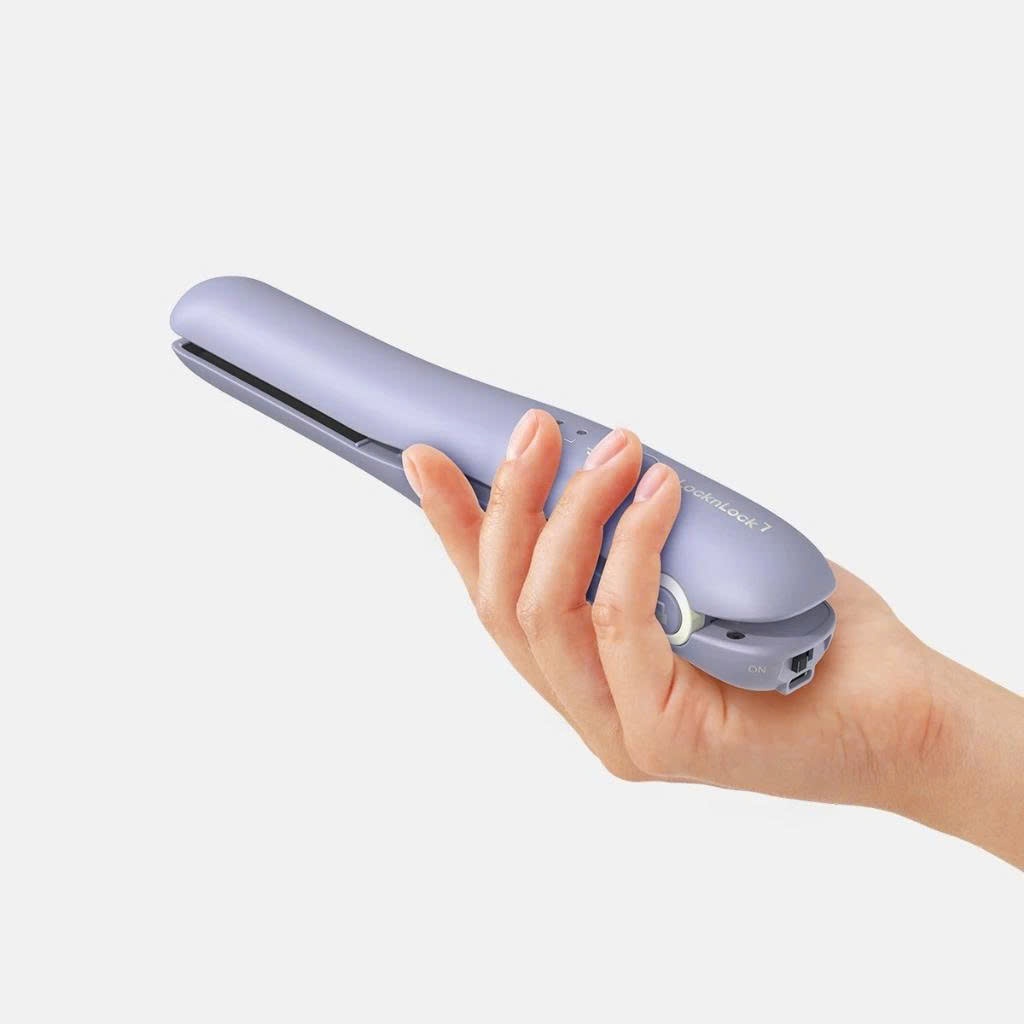 Máy Duỗi Tóc Mini Không Dây LocknLock Cordless Hair Straightener ENA224PUP Màu Tím, Thiết Kế Nhỏ Gọn - K-MALL