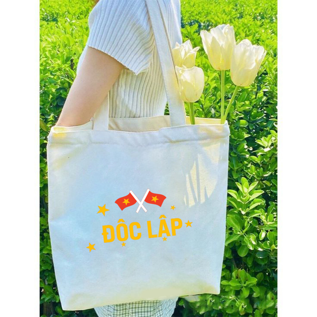 Túi tote có khóa kéo không khóa kéo lá cờ ĐỘC LẬP túi vải canvas đeo vai đi chơi kích thước 35x40cm tota0234