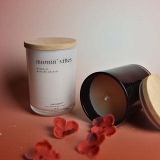 Set nến đôi sáng tối Mornin Vibes Midnight Calm từ Lumos Candles - thể tích 7.4oz, thơm phòng