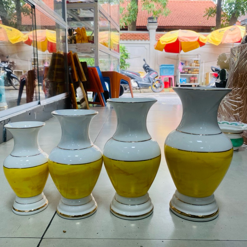 Bộ Thờ Cúng Bình Hoa Màu Vàng Bằng Sứ Cao Cấp