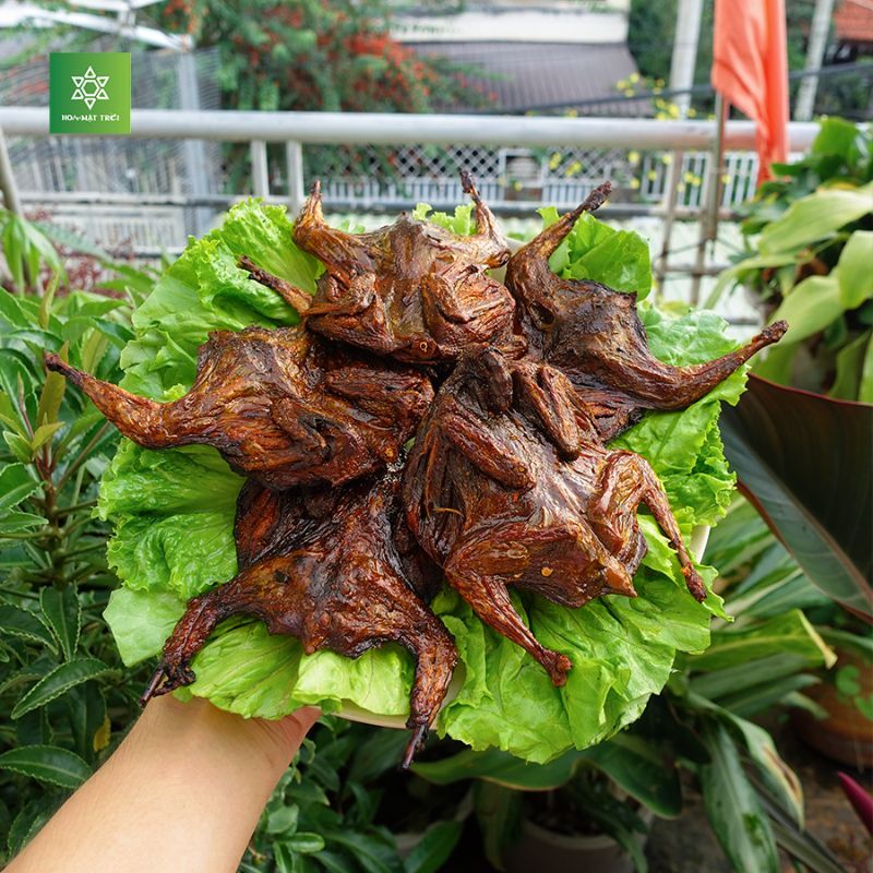 Chim cút vườn sấy cay – Hộp 6 Con – Thịt Cút Thả Vườn Hoa Mặt Trời Farm - Dai ngon, đậm đà hương vị