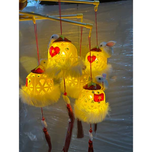 Đèn lồng thỏ nón lá cờ Tổ Quốc
