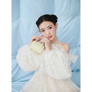 Đầm babydoll OLV tơ mỏng bồng bềnh Ivory Fleur Chiffon Off Shoulder Ruffled Puff Dress nữ tính