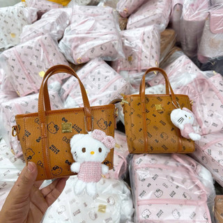 LS2528 Túi Xách Nữ Đeo Chéo Dáng Làn Kitty Mác Vuông Kèm Kitty Treo - Bản 4 Màu 2 Size