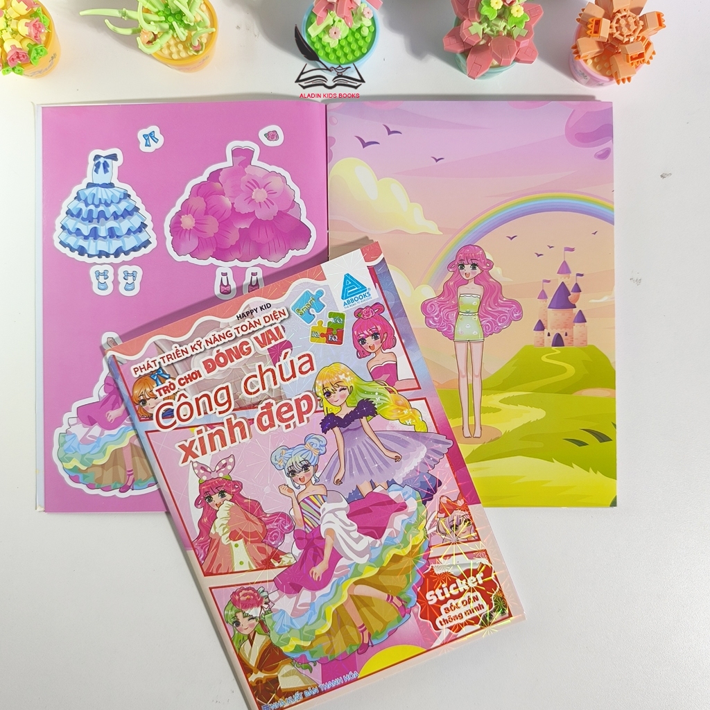 Sách- Sticker Bóc Dán Thời Trang Cho Bé – Lễ Hội Hóa Trang, Bốn Mùa, Thể Thao, Công Chúa