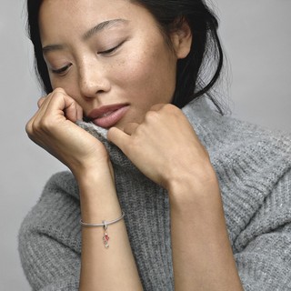 Charm Pandora Moments Bạc Cá Chép Ngậm Đồng Tiền