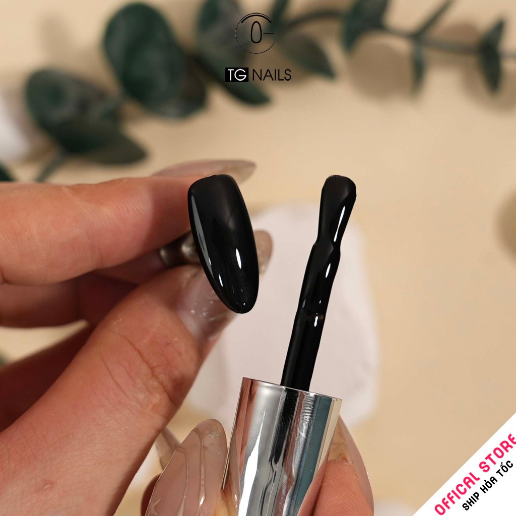 Sơn gel màu đen tuyền hãng TG cọ tròn lọ 10g