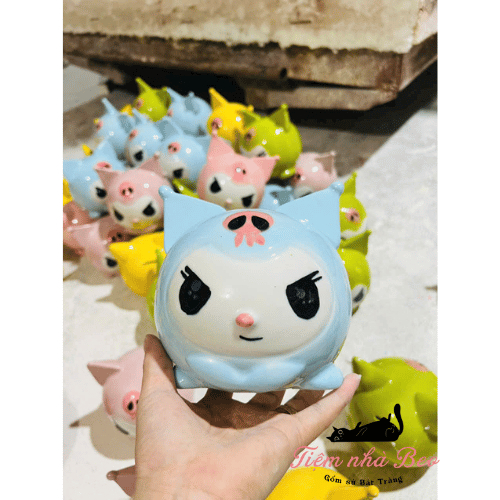 Heo Đất Kuromi Bát Tràng – Ống Heo Tiết Kiệm Gốm Sứ Dễ Thương, Trang Trí & Quà Tặng Cho Bé 🐷🎀