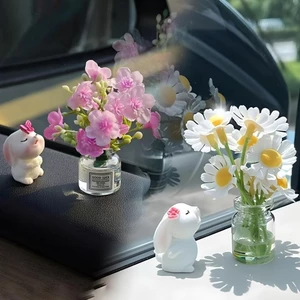 Set mô hình thỏ và bình hoa dễ thương decor xe hơi, trang trí taplo ô tô, bàn học, bàn làm việc