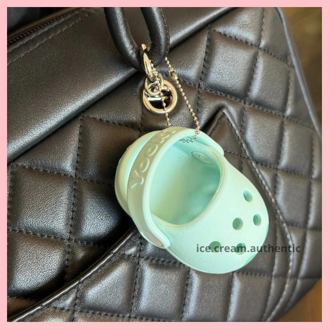 [Hỏa tốc]  Một Túi mù móc khoá Yooki Crocs, phụ kiện giày búp bê Yooki 400% chính hãng