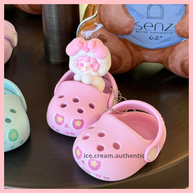 [Hỏa tốc]  Một Túi mù móc khoá Yooki Crocs, phụ kiện giày búp bê Yooki 400% chính hãng