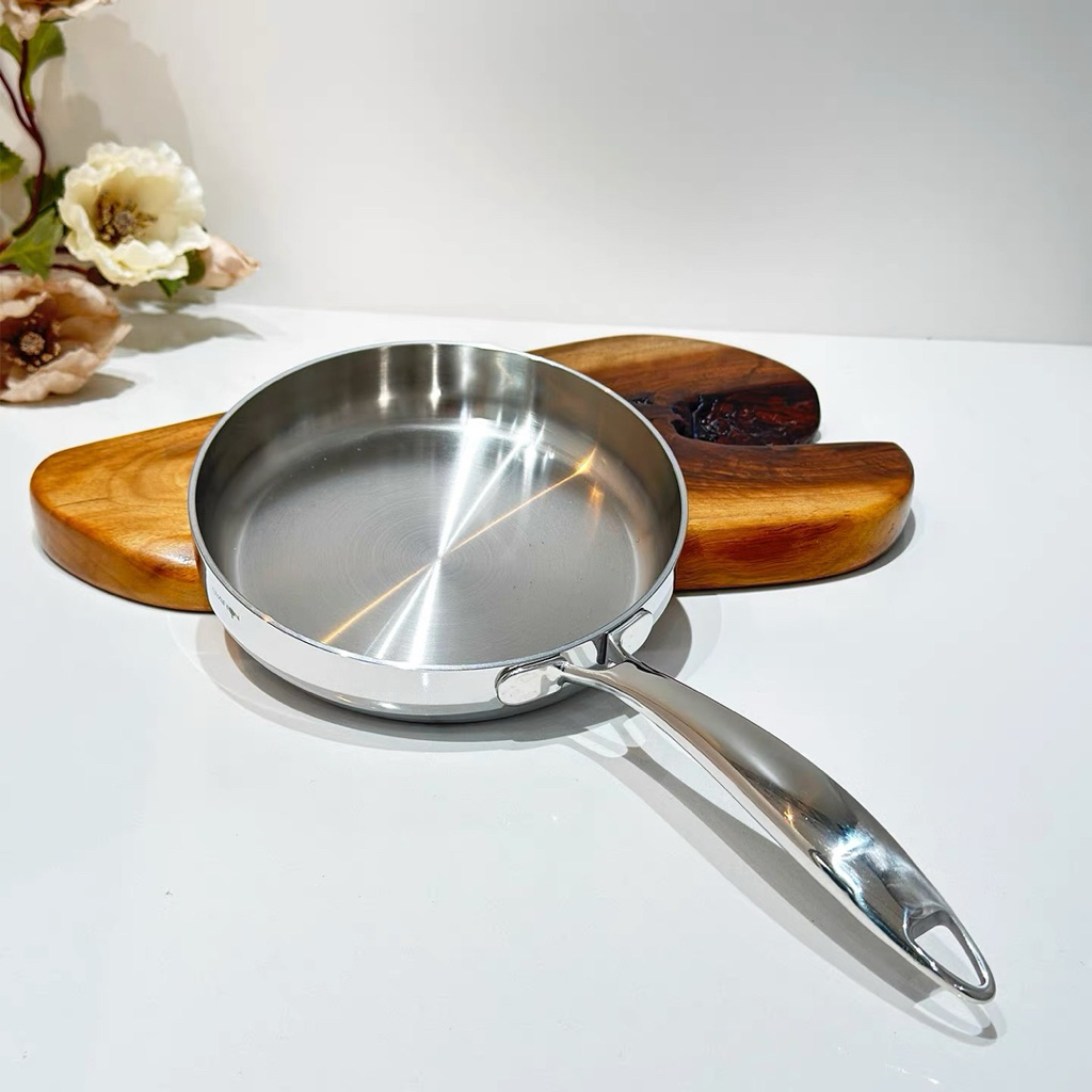 Chảo 18cm Thành Cao Oyatton Inox 18/10 O318
