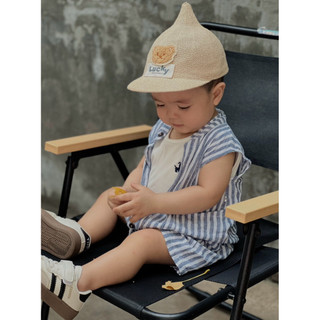 Set Đồ Bé Trai Kẻ Sọc Xanh Trắng Kèm Áo Ba Lỗ – Dễ Thương, Mát Mẻ