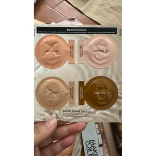 Kem nền Bare Minerals Complexion Rescue Tinted Moisturizer