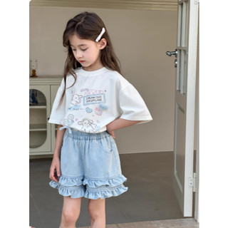 [B&G] Sét bộ bé gái áo thun cotton trắng kèm quần đùi jean mềm phối bèo từ 10-45kg92-12 tuổi)