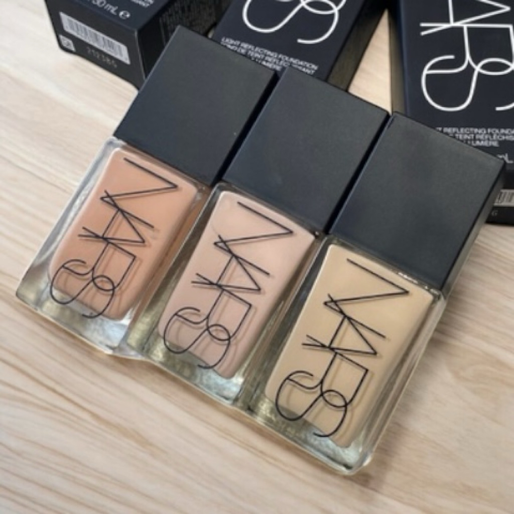 Kem Nền NARS Light Reflecting Foundation 30ml Chính Hãng | Che Phủ Tự Nhiên, Căng Bóng, Lâu Trôi, L1 Oslo, L2 Mont Blanc