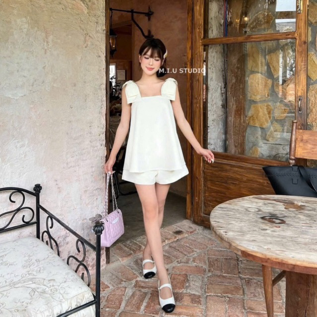 Set 2 món : Áo babydoll dáng xoè thiết kế cột nơ vai cách điệu kèm quần sooc phong cách nhẹ nhàng tiểu thư • MIU.STUDIO